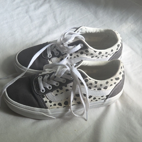 Vans Grey and White Polka Dot Sneakers - Picture 6 of 7